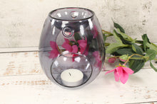 Load image into Gallery viewer, Luxury Grey Translucent Glass Wax burner and a pack of diamonds.
